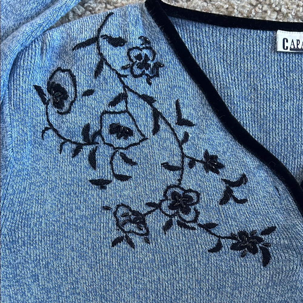 Y2K Vintage 90s Embroidered Velvet Capacity Floral Sweater Cardigan - Picture 3 of 10